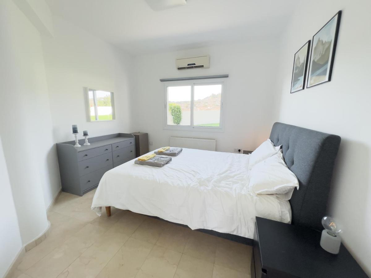 Grand Villa Lynn Seaview Ayia Napa Exterior foto