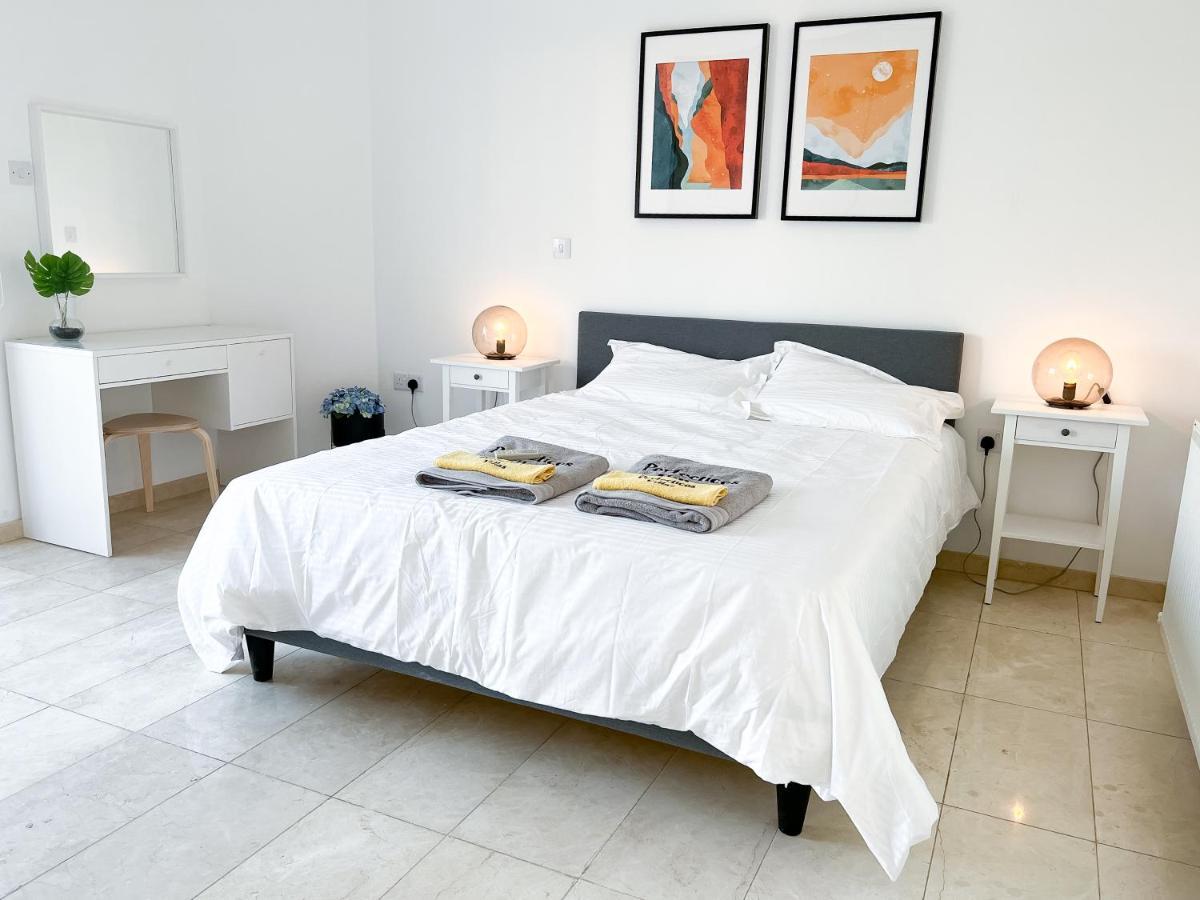 Grand Villa Lynn Seaview Ayia Napa Exterior foto