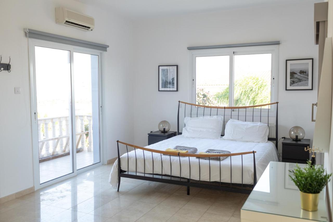 Grand Villa Lynn Seaview Ayia Napa Exterior foto